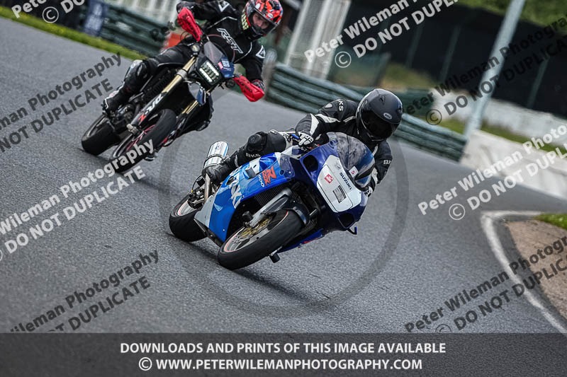 enduro digital images;event digital images;eventdigitalimages;mallory park;mallory park photographs;mallory park trackday;mallory park trackday photographs;no limits trackdays;peter wileman photography;racing digital images;trackday digital images;trackday photos